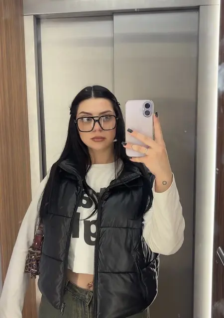 Kari из Минска, мне 19, познакомлюсь на одну ночь