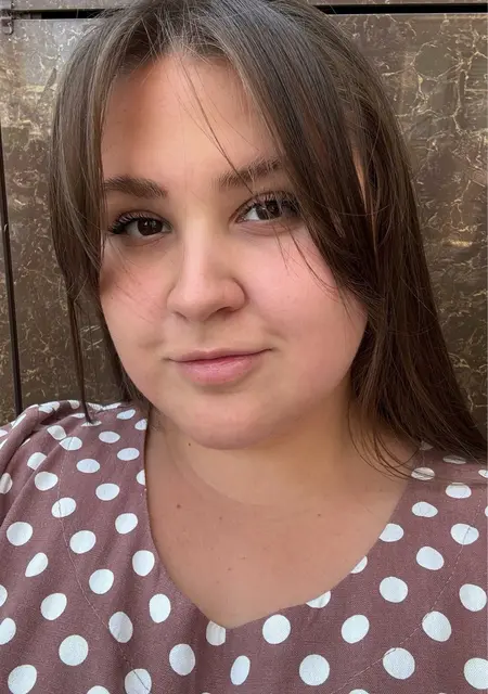 Елизавета из Одессы, ищу на сайте приятное времяпровождение