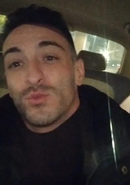 Soy Sito, 34 años de Lugones, busco conocer gente para lío de una noche