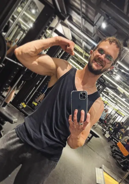 Я Tim, 33, знакомлюсь без обязательств в Анкаре