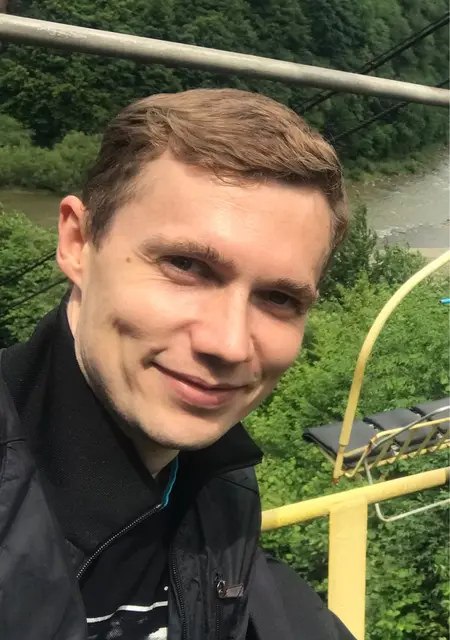 Стас из Сум, мне 24, познакомлюсь без обязательств