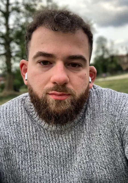 Stefano из Турина, ищу на сайте приятное времяпровождение