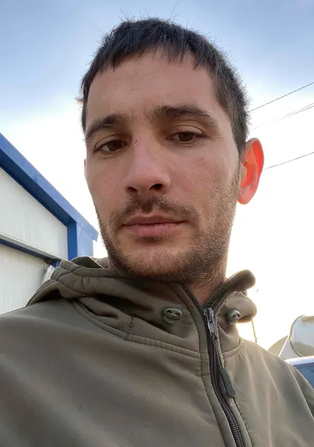 Я Нариман, 35 років, знайомлюсь без зобов'язань у Мелітополі