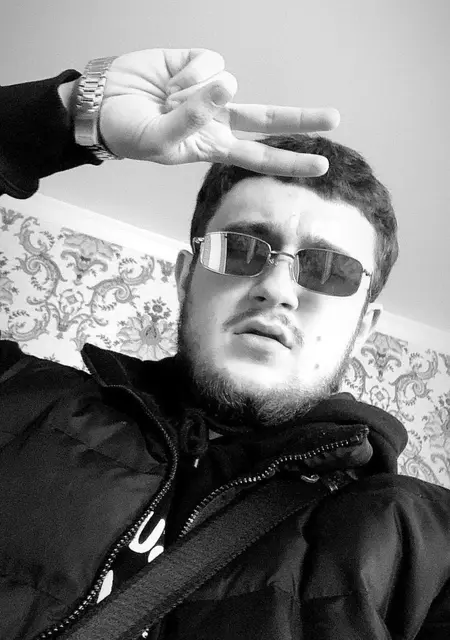 Вячеслав з Ужгород, мені 21 років, познайомлюсь на одну ніч