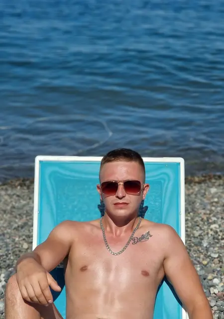 Nik из Жлобина, ищу на сайте знакомства на одну ночь