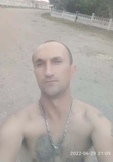 Вячеслав из Винницы, мне 38, познакомлюсь на одну ночь