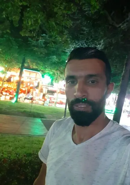 Uz Doktor из Стамбула, мне 33, познакомлюсь