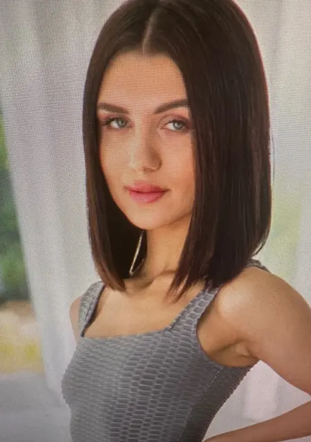 Я Елена, 31, из Брюсселя, ищу знакомства без обязательств