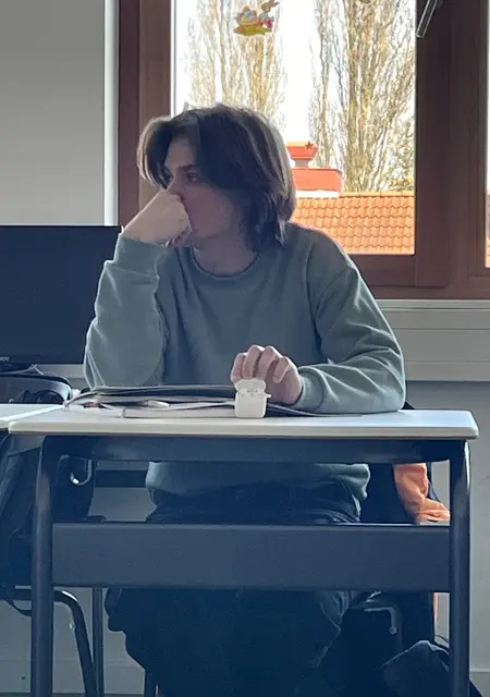 Serhii из Гамбурга, мне 20, познакомлюсь на одну ночь