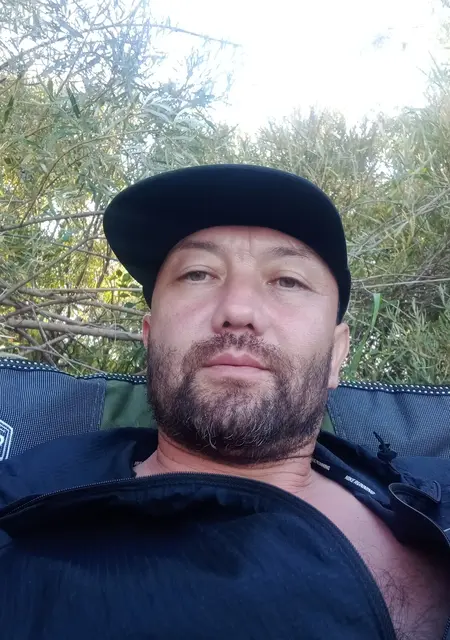 Руслан из Астаны, ищу на сайте знакомства на одну ночь