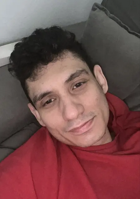 Pedrinho из Гуарульюс, мне 31, познакомлюсь на одну ночь