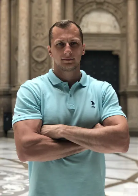 Я Станислав, 38, знакомлюсь для общения в Вене