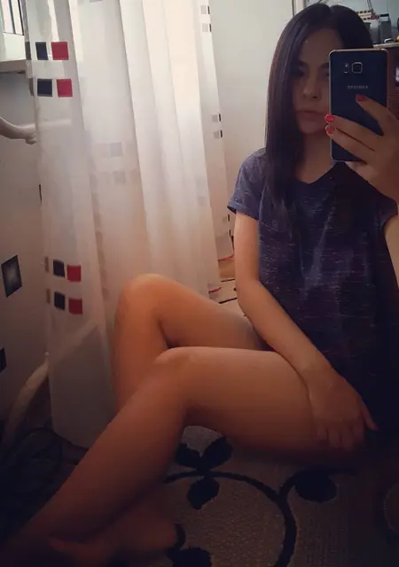 Маша из Висбадена, ищу на сайте приятное времяпровождение