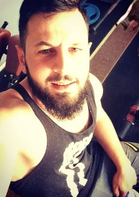 Musti из Стамбула, мне 27, познакомлюсь