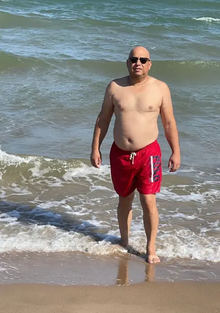 Я Marin Victor, 40, знакомлюсь без обязательств в Севилье