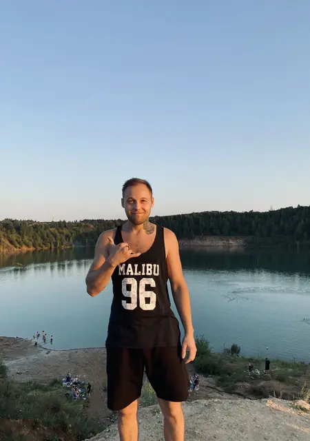 Я Влад, 28, из Иерусалима, ищу знакомства без обязательств