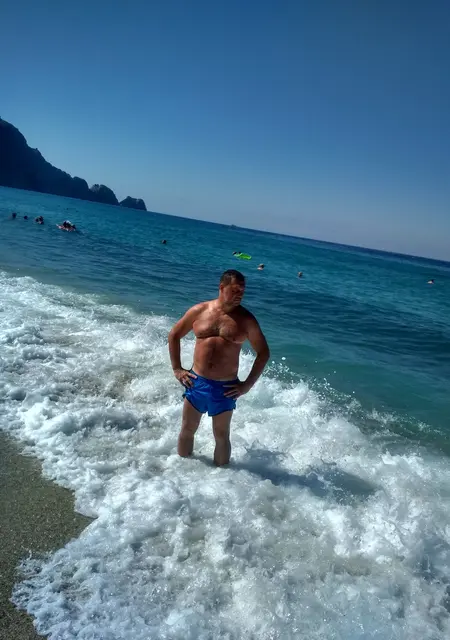 Я Владимир, 52, знакомлюсь без обязательств в Минске