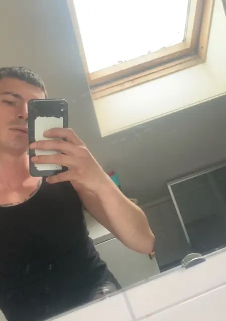 Я Cristian, 29, из Кревильенте, ищу знакомства на одну ночь