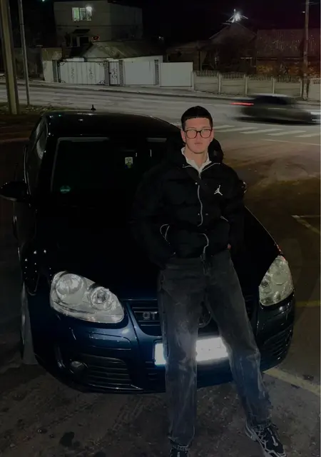 Я Анрдій, 20, из Мелитополя, ищу знакомство для вирта