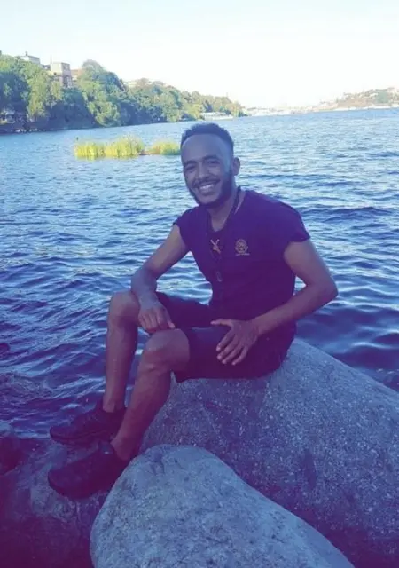 Gere из Стокгольма, мне 42, познакомлюсь