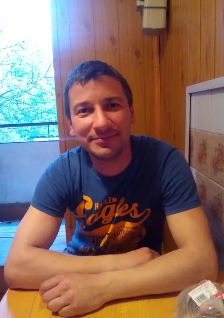 Я Ігор, 44, знакомлюсь без обязательств в Косове