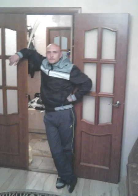 Я Виталий, 50, из Витебска, ищу знакомства без обязательств