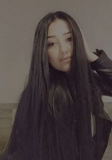 Я Catalina, 22, знакомлюсь в Бухаресте