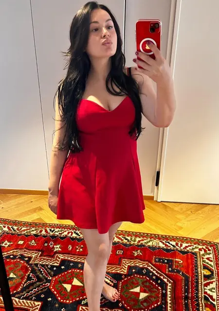 Yelizaveta из Милана, мне 37, познакомлюсь для постоянных отношений