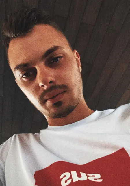 Я Emanuel, 23, из Яссы, ищу знакомство для постоянных отношений