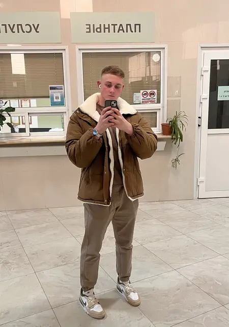 Я Andrey, 20, из Лондона, ищу знакомства без обязательств