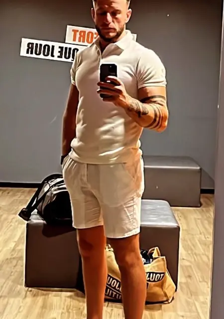 Benji из Экс-ан-Прованс, ищу на сайте знакомства на одну ночь