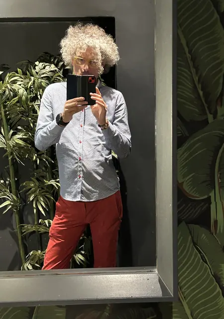 Я Marte, 43, знакомлюсь для приятного времяпровождения в Турине