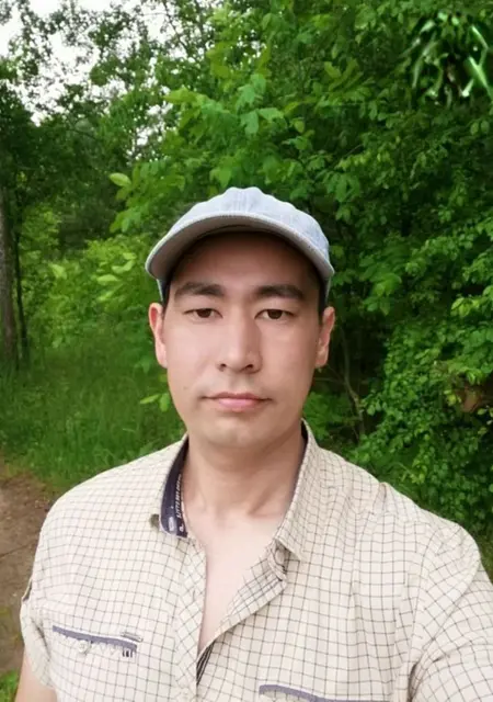 Я Канат, 35, из Варшавы, ищу знакомство