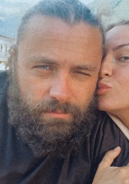 Я David, 40, из Тбилиси, ищу знакомство для совместных путешествий