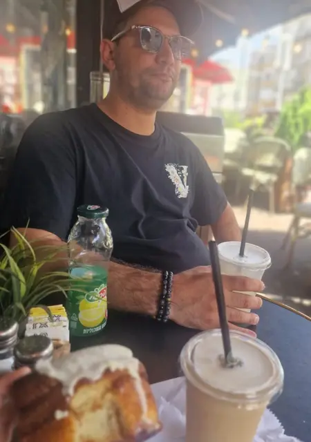 Я Стас, 37, из Гиватаим, ищу знакомство для постоянных отношений