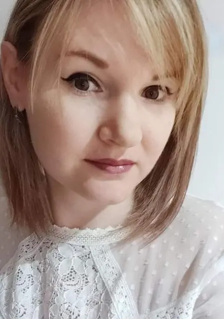 Я Alina, 38, из Бухареста, ищу знакомство