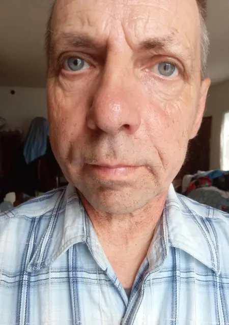 Я Gocha, 56 років, знайомлюсь для спілкування у Zamhlay