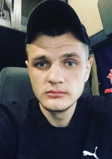 Артем из Львова, мне 30, познакомлюсь на одну ночь