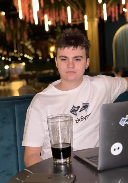 Виталий из Кракова, ищу на сайте знакомства на одну ночь