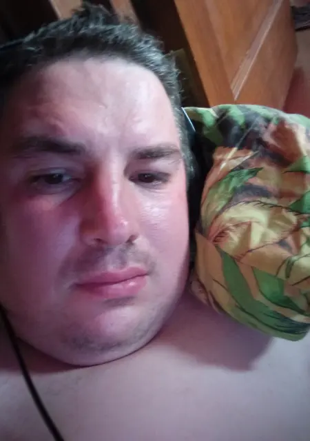 Я Алекс, 37 років з Білої Церкви, шукаю знайомства без зобов'язань