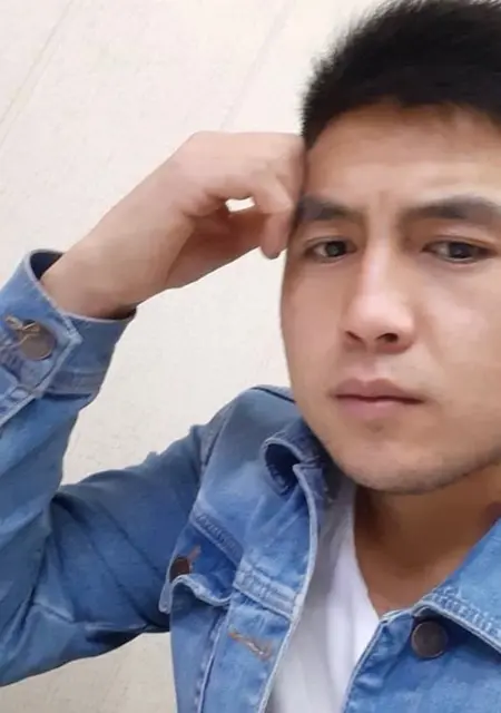 Я Kewa, 27, знакомлюсь на одну ночь в Бишкеке