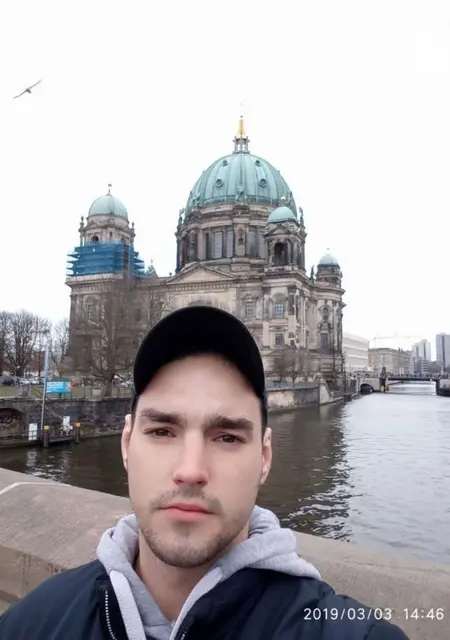 Віктор из Варшавы