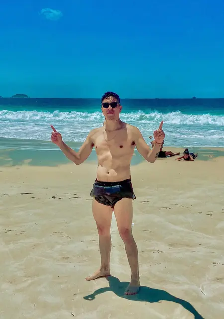 Luis из Сан Сальвадор де Жужуй, ищу на сайте знакомства на одну ночь