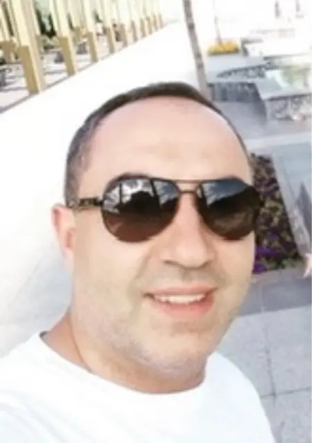 Я Mesut, 38, из Анкары, ищу знакомство для вирта