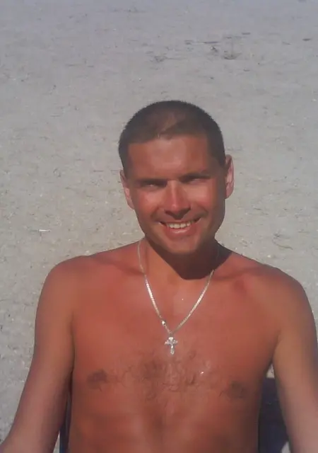 Anton з Черкас, мені 50 років, познайомлюсь на одну ніч