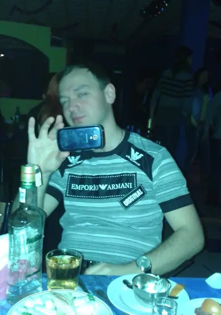 Андрей из Вилейки, мне 41, познакомлюсь для приятного времяпровождения