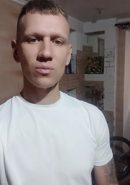 Evgeniy из Минска, мне 40, познакомлюсь для приятного времяпровождения