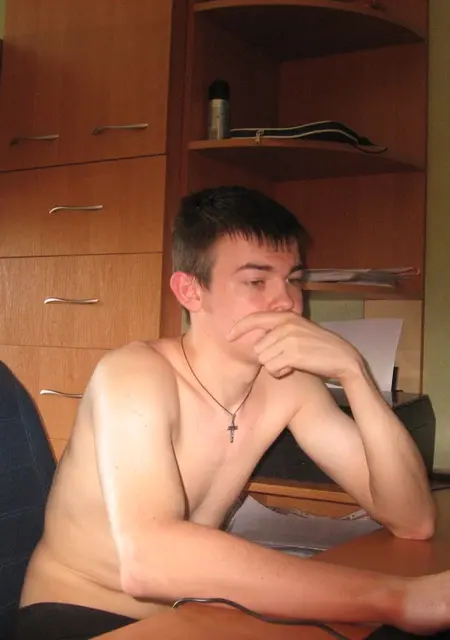 Я Саша, 33 років, знайомлюсь без зобов'язань у Сєвєродонецьку