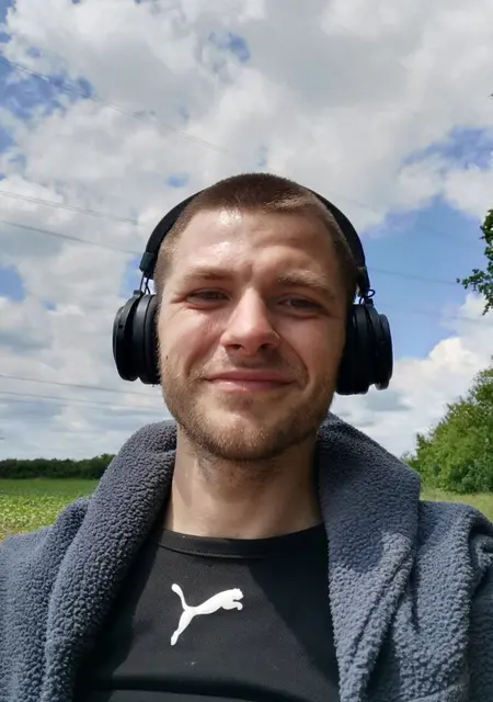 Я Данил, 24, из Дрогобича, ищу знакомства без обязательств