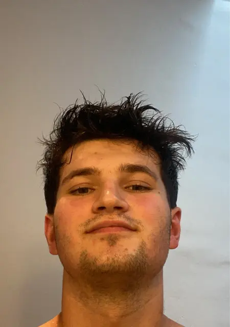 Soy Andres, 20 años, conociéndome para relación sin ataduras en Ingenio